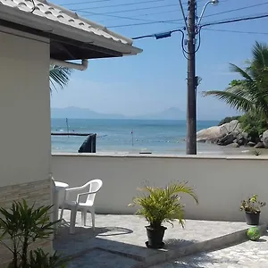 Casa Beira Mar Mariscal 1 Casa de Férias Bombinhas