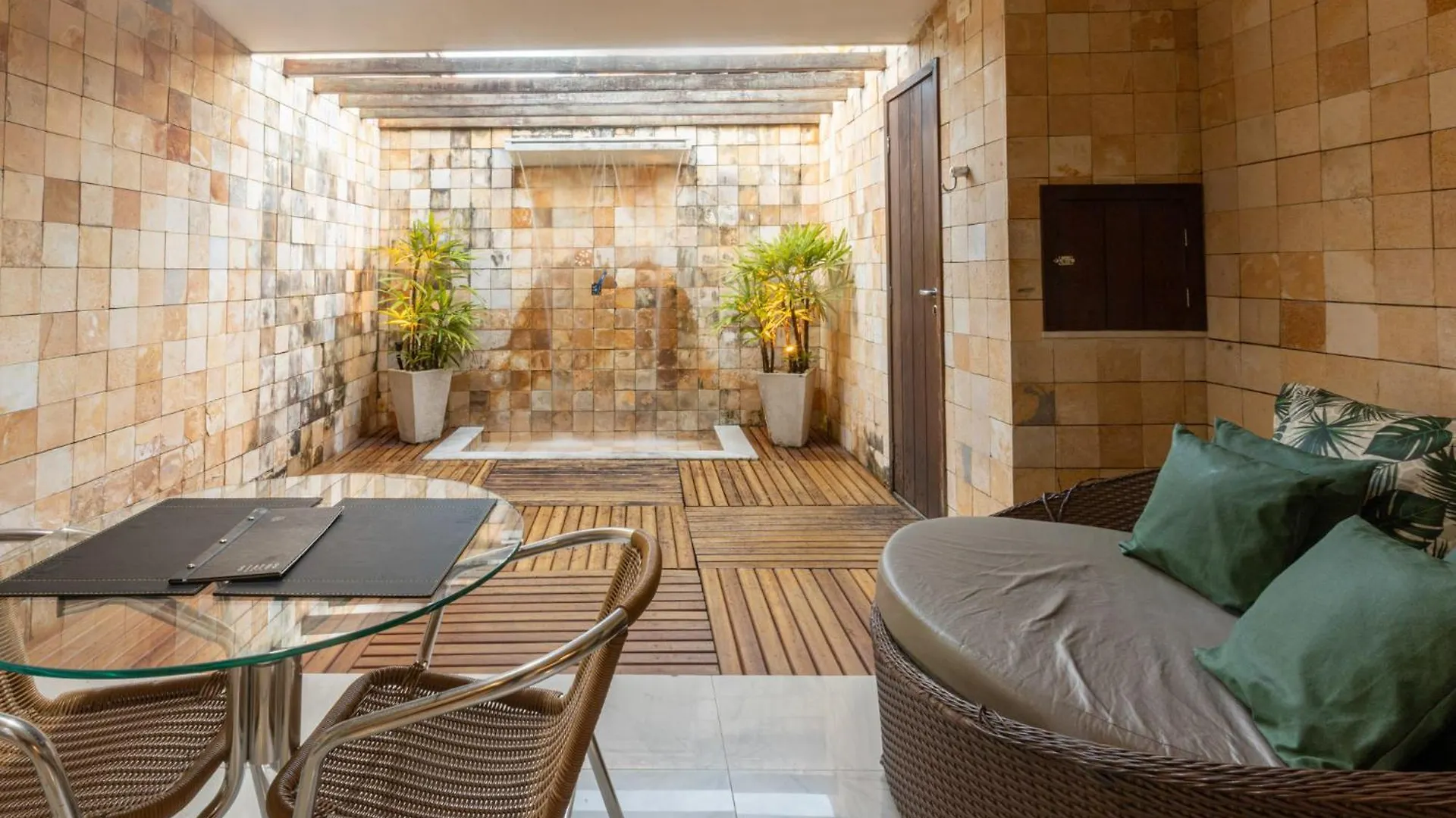 Status Motel Natal Hotel